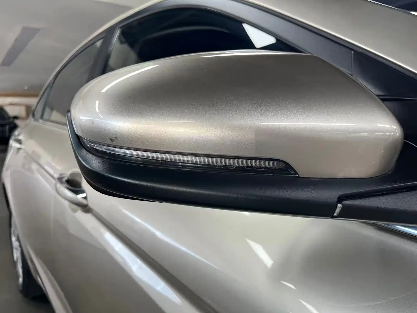 Фото 29 - Geely Emgrand GL
