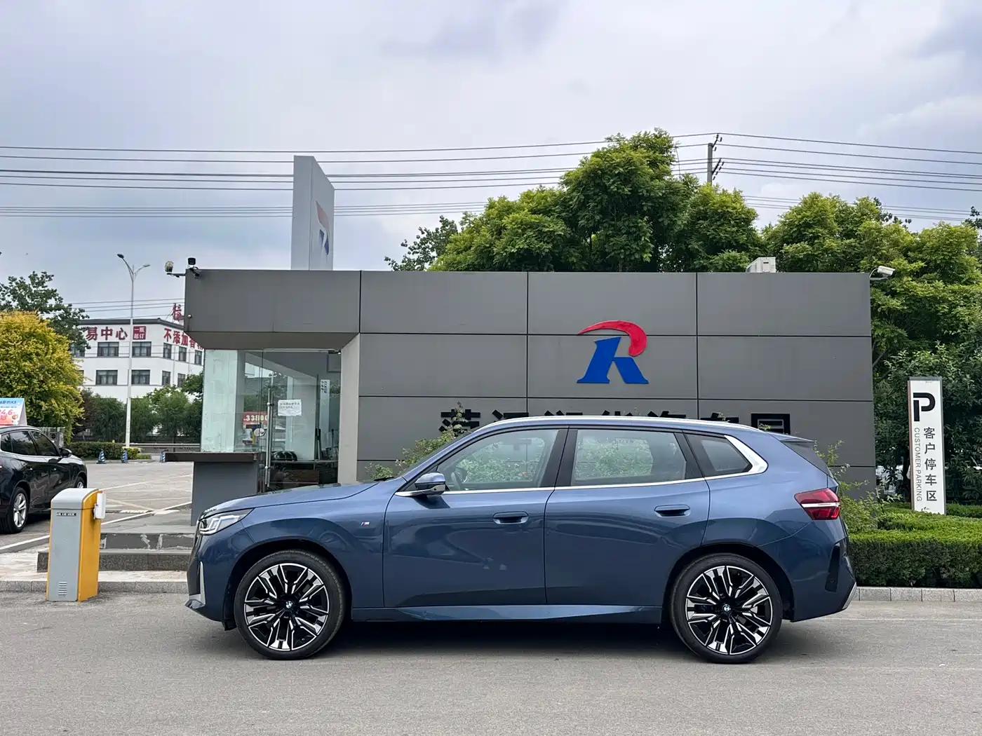 BMW X3 2025 xDrive30L Premium M Sport Package фото 3