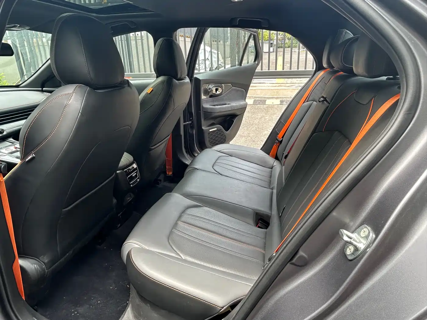 GAC Trumpchi Trumpchi Emkoo 2022 270T DCT J16 R-style Track Edition фото 13