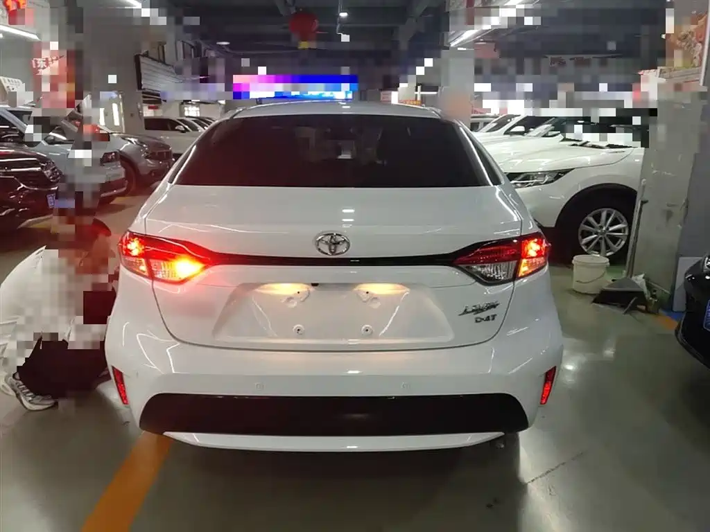 Toyota Levin 2022 185T CVT Luxury Edition фото 6
