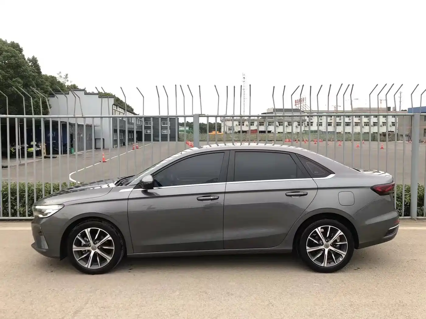 GEELY AUTOMOBILE EMGRAND