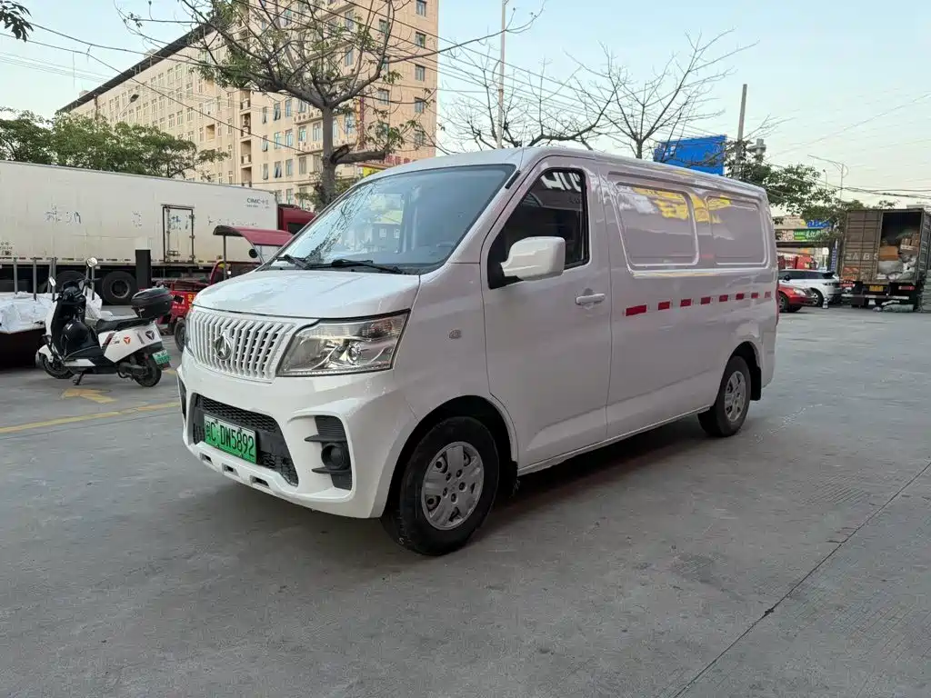 2021 Changan Kaicheng Changan Ruixing EM60