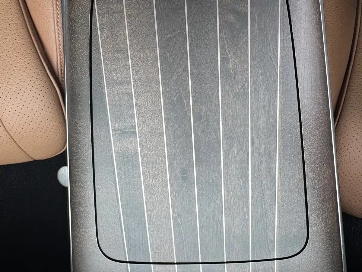 Mercedes-Benz E-Class 2024 E 300 L Fashion фото 19