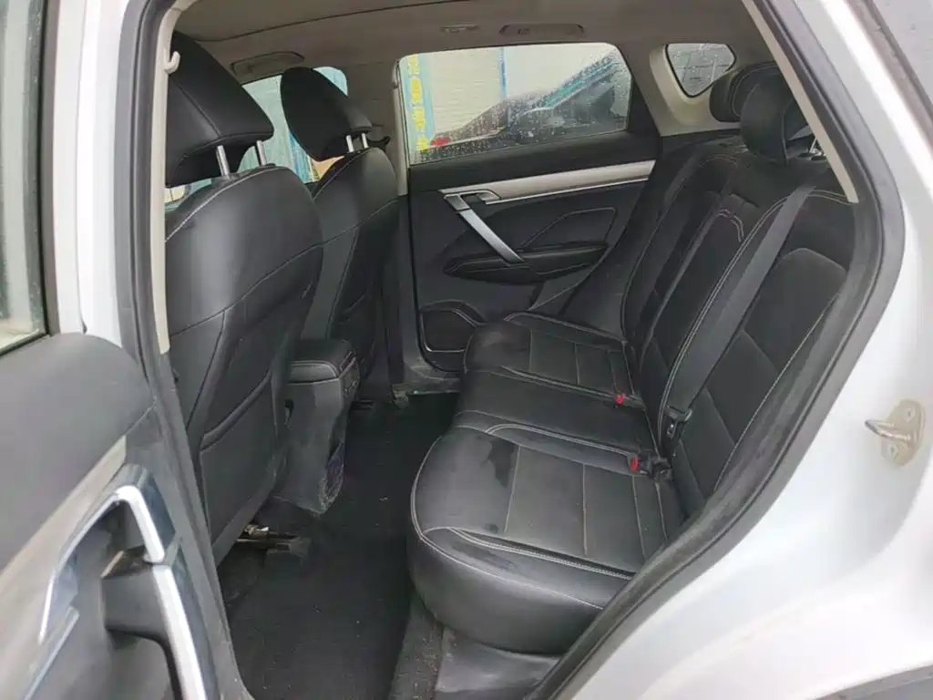 Geely Coolray 2020 2019 260T DCT Knight China VI