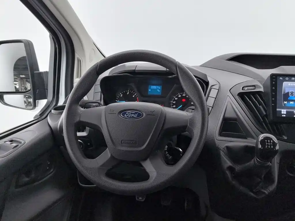 Ford Transit 2020 2017 2.0T Diesel Multi-purpose Commercial Vehicle Medium Wheelbase Medium Roof China V