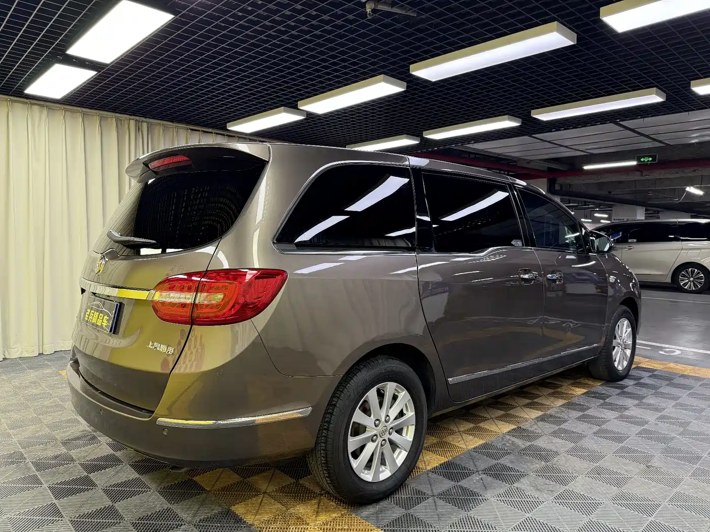 Buick GL8 2017 25S Luxury China V фото 12