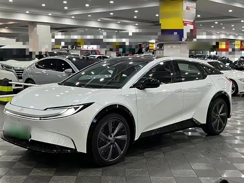 Toyota bZ5 2025 Model 550 PRO фото 2