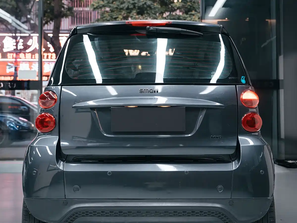 smart fortwo 2013 2012 1.0 MHD Hardtop Standard
