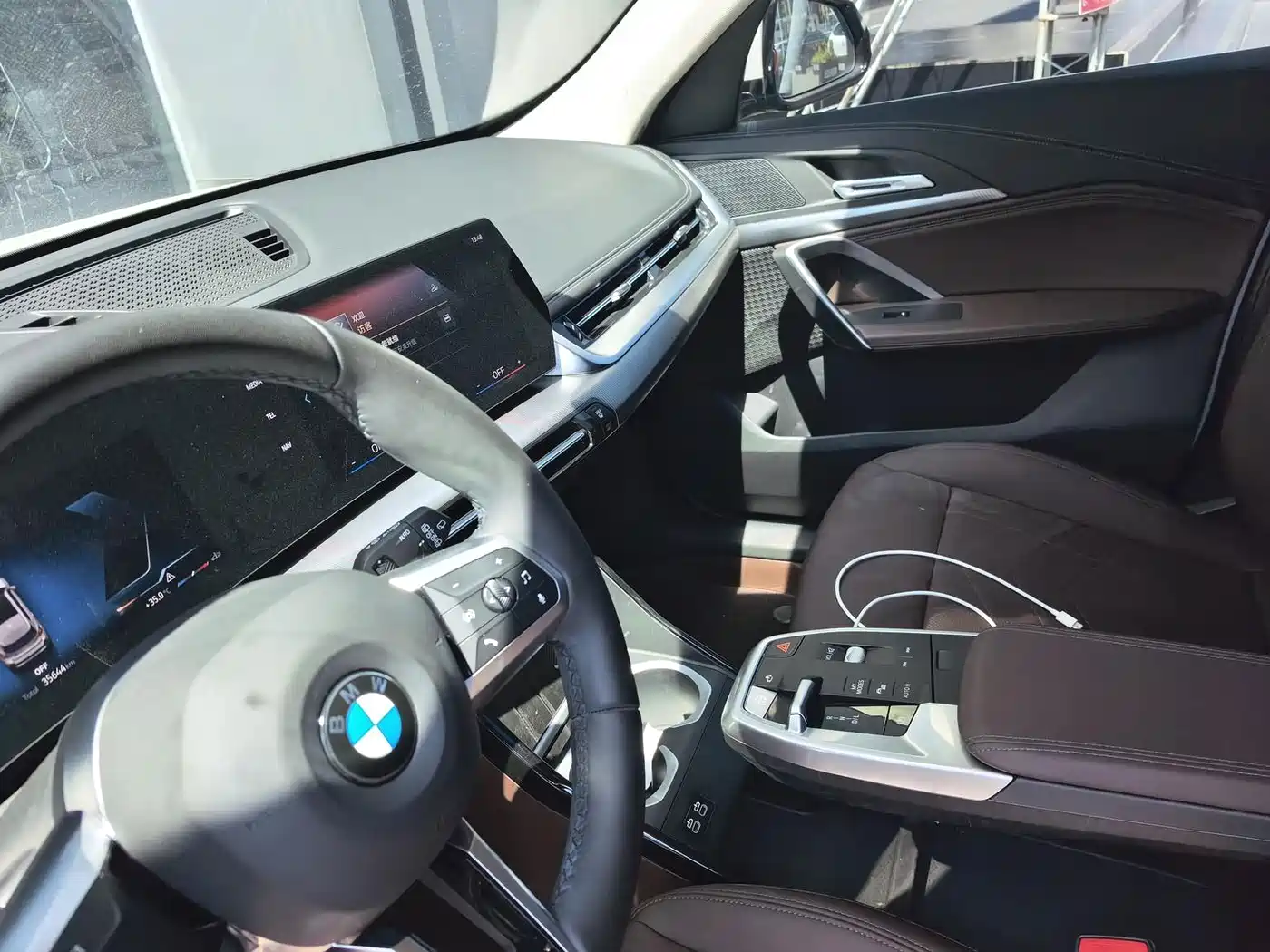 Фото 4 - BMW X1