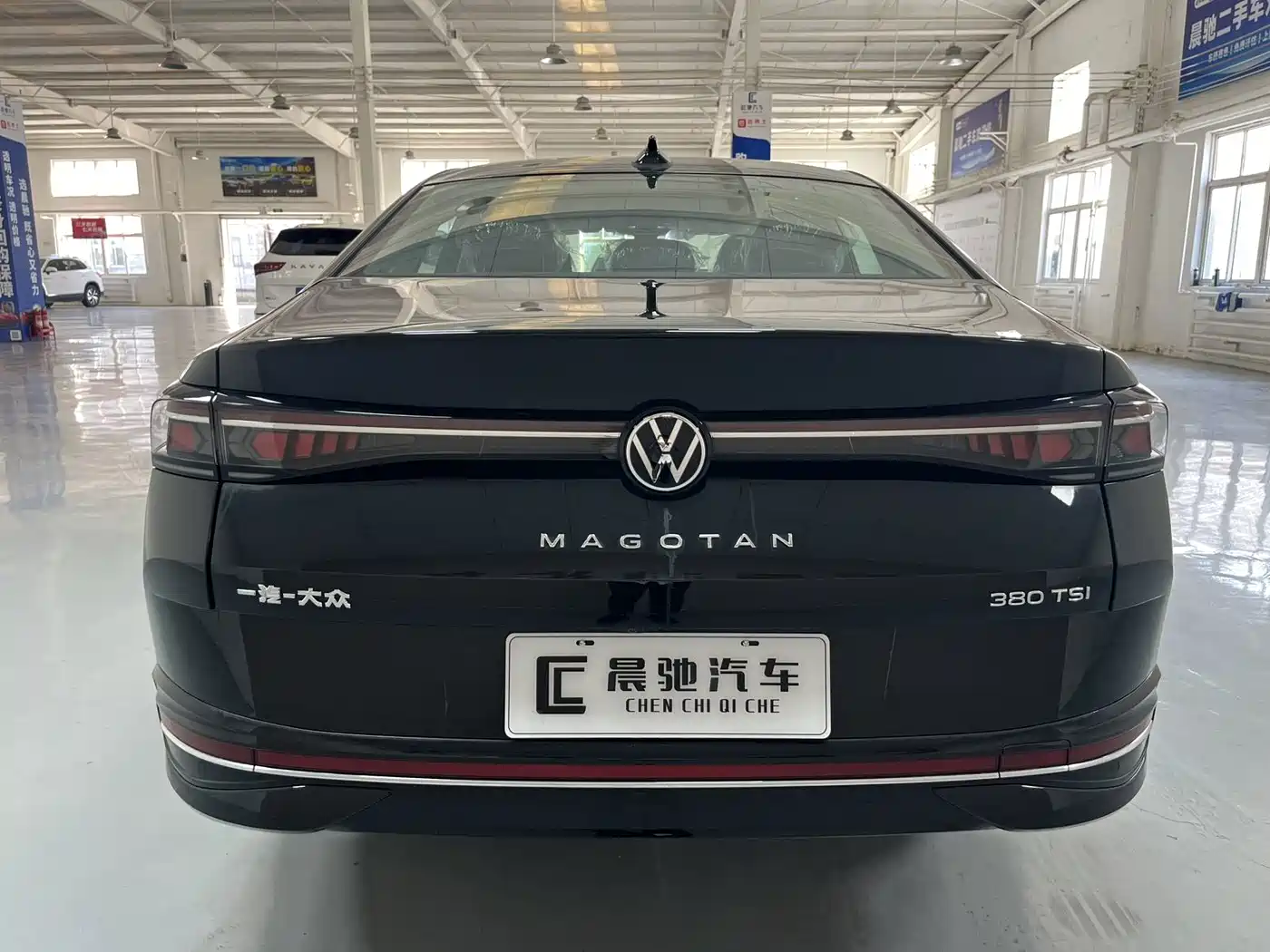 2026 Volkswagen Magotan