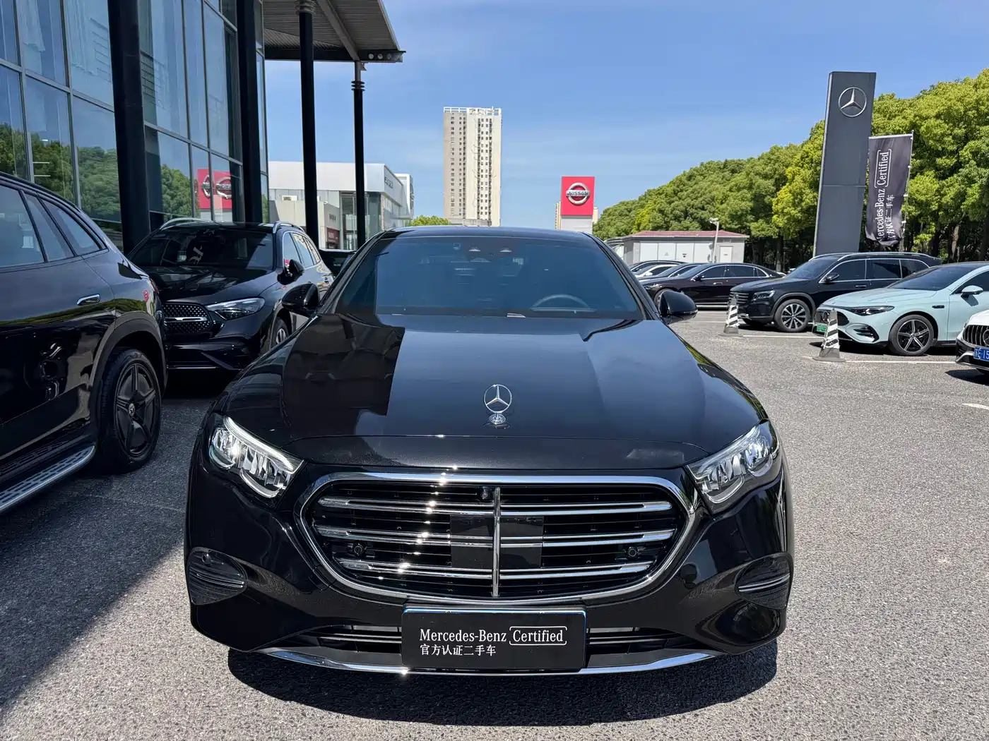 Mercedes-Benz E-Class 2025 E 300 L Fashion фото 2