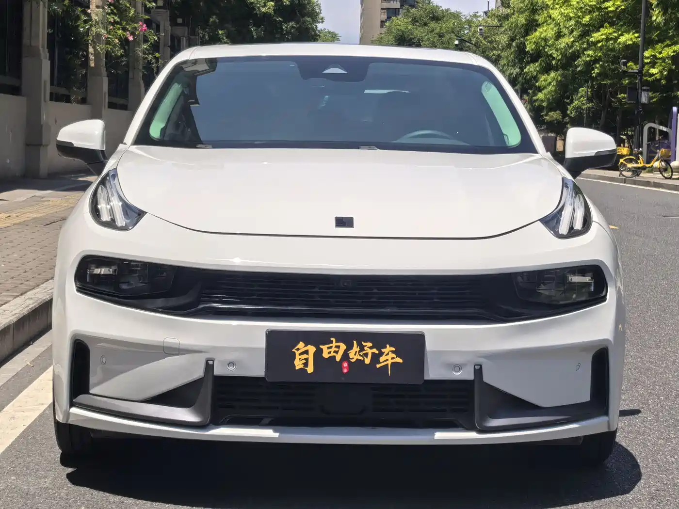 Lynk & Co 03 2018 1.5TD DCT Power Pro Version China V фото 2