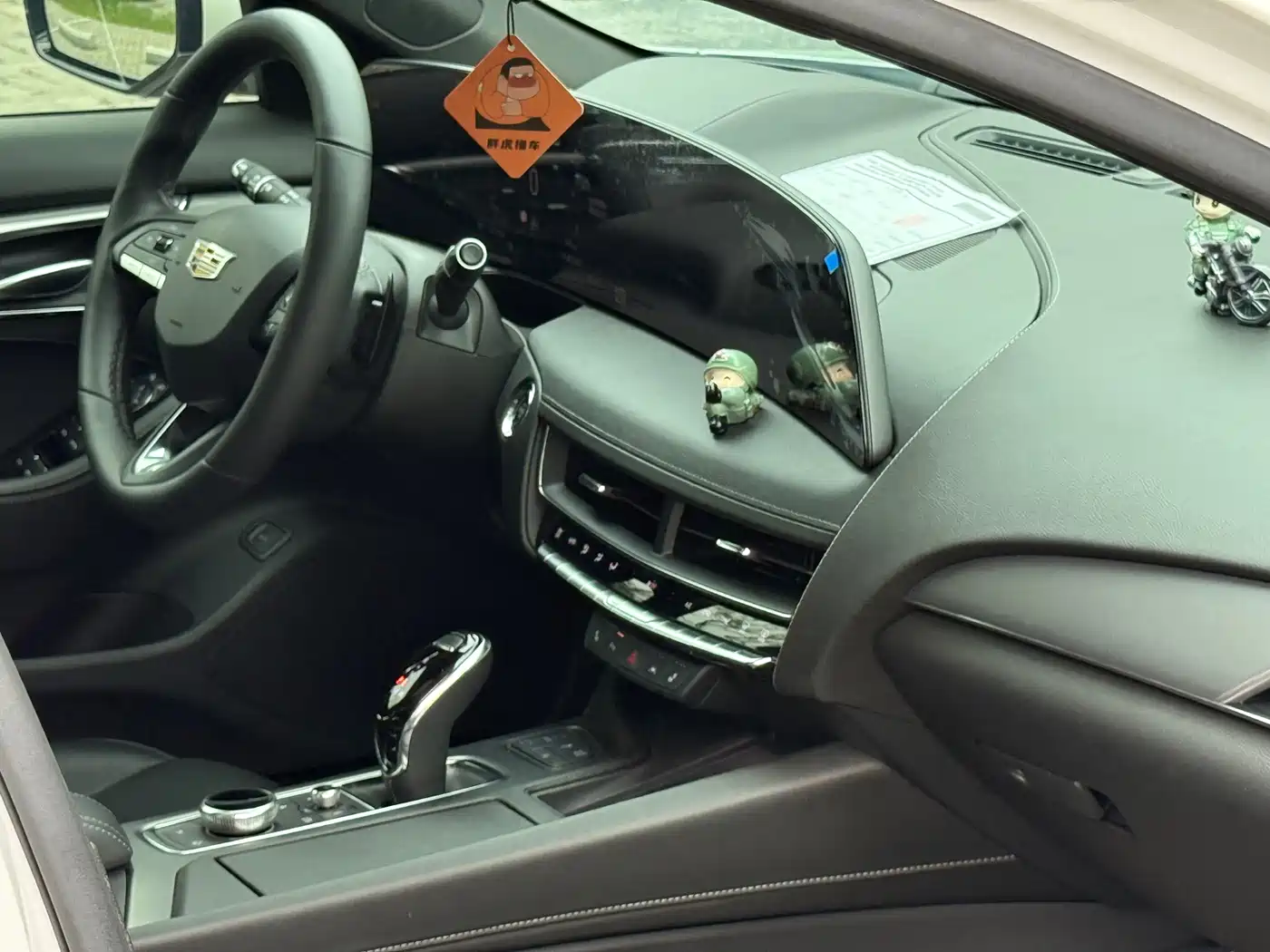 Cadillac CT5 2024 28T Luxury Model Pro фото 20