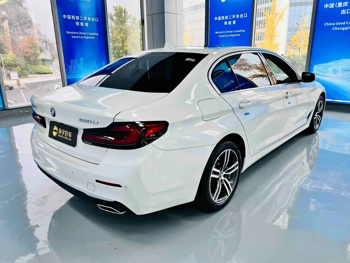 BMW 5 Series 2022 530Li Leading Luxury Package фото 7