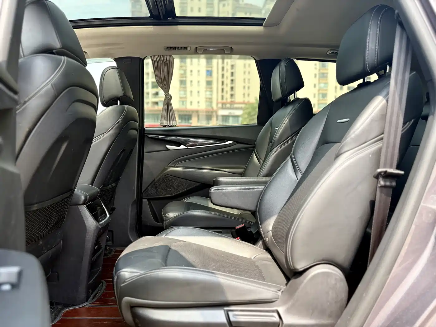 SAIC Maxus Dajia 5 2022 1.3T PLUG IN Smart Edition (7-seater) фото 5