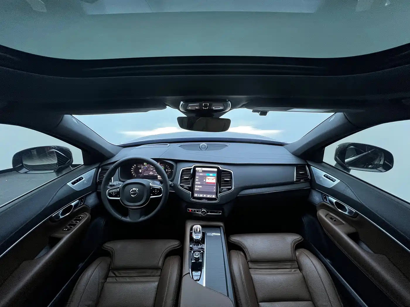 Volvo XC90 Plug-in Hybrid 2024 2024 T8 Premium Luxury 7-Seater