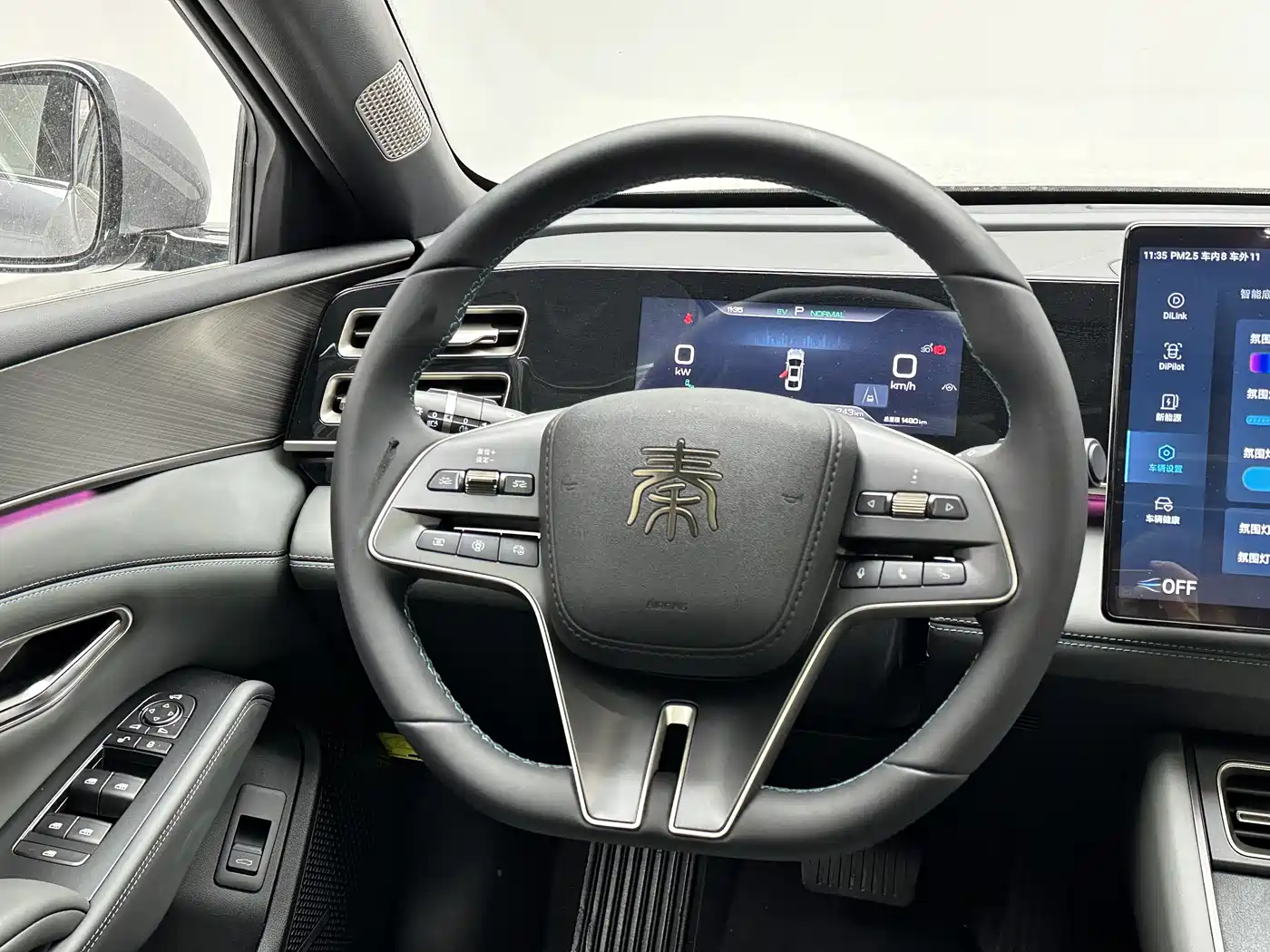 BYD Qin L 2024 DM-i 120KM Excellence Model фото 12