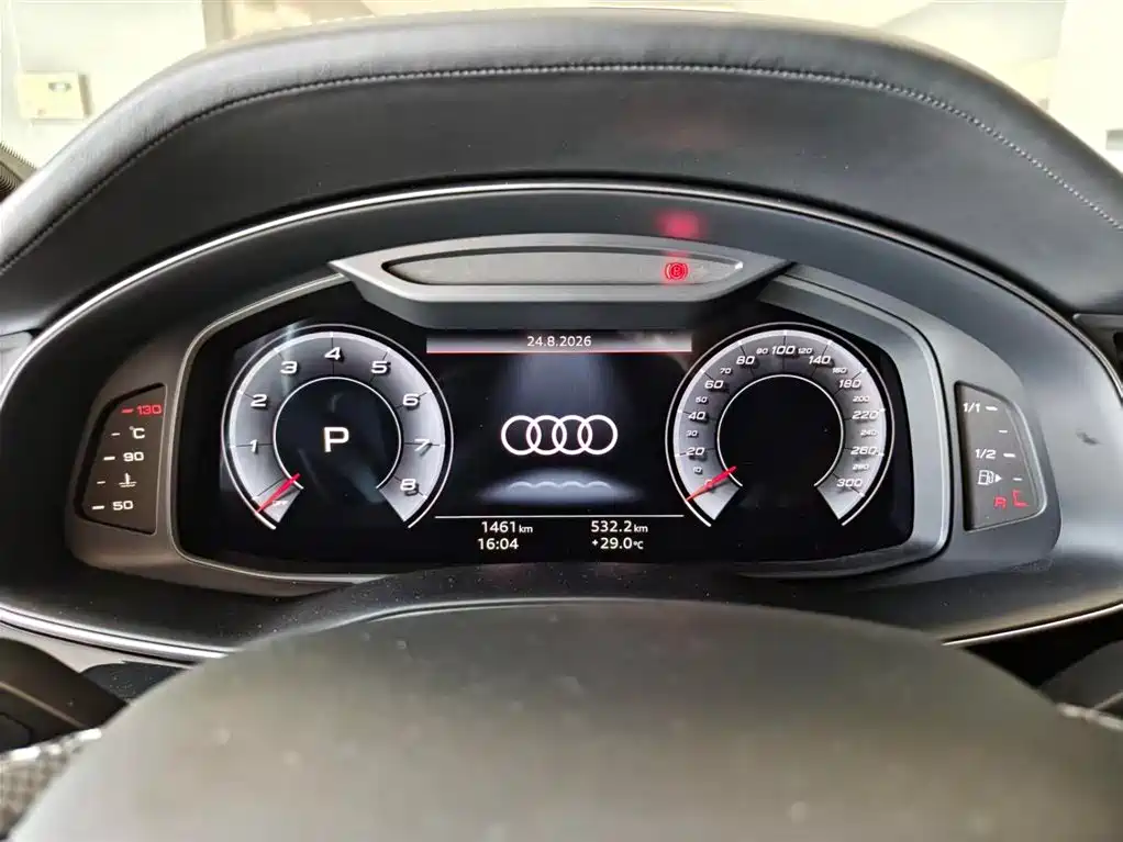 Audi SQ7 2025 2024 4.0 TFSI