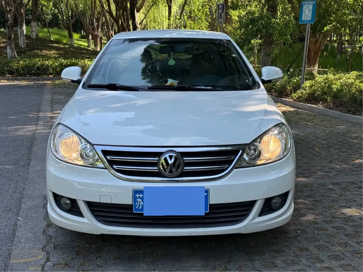 Volkswagen Lavida 2008 1.6L Automatic Elegance фото 2