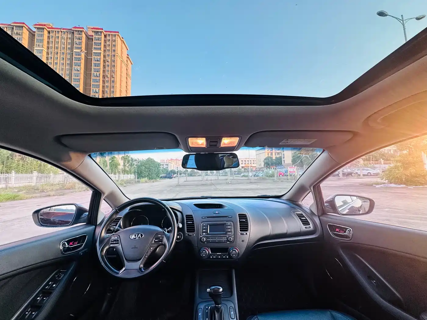 Kia K3S 2015 2014 1.6L Automatic Premium