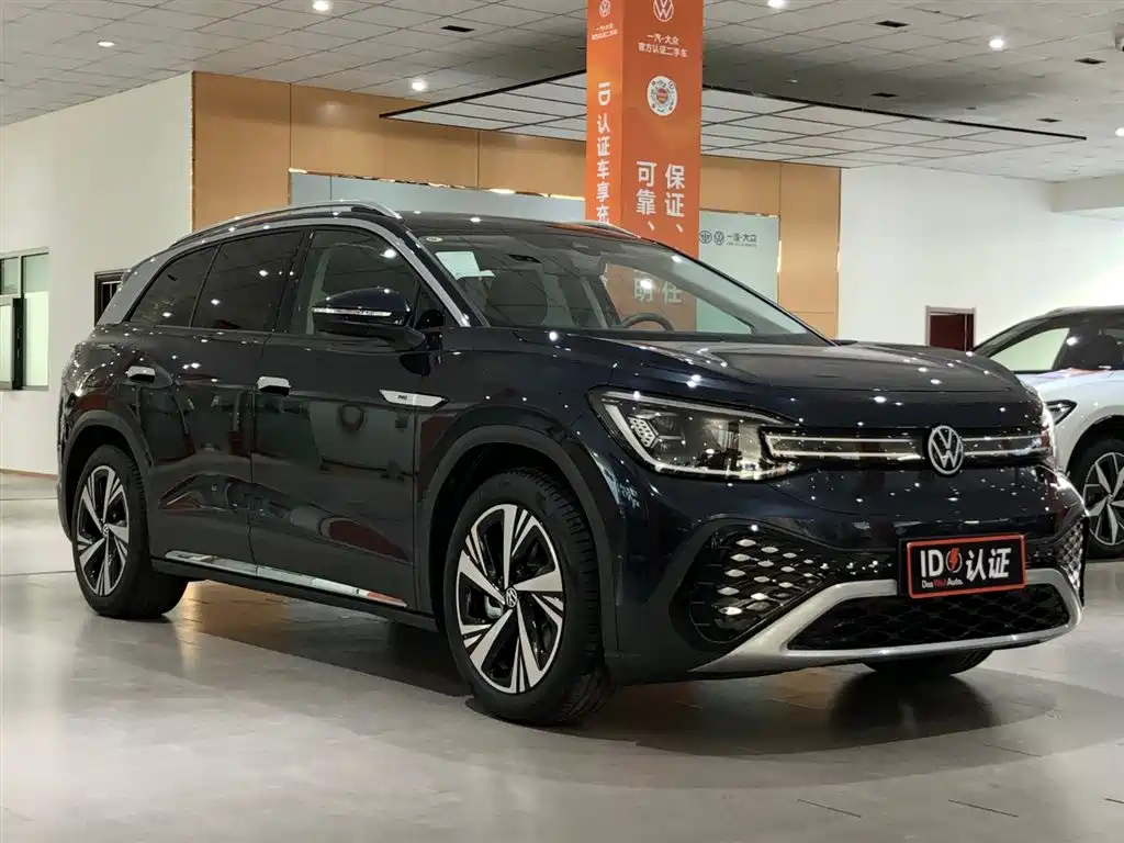 VOLKSWAGEN ID.6 CROZZ