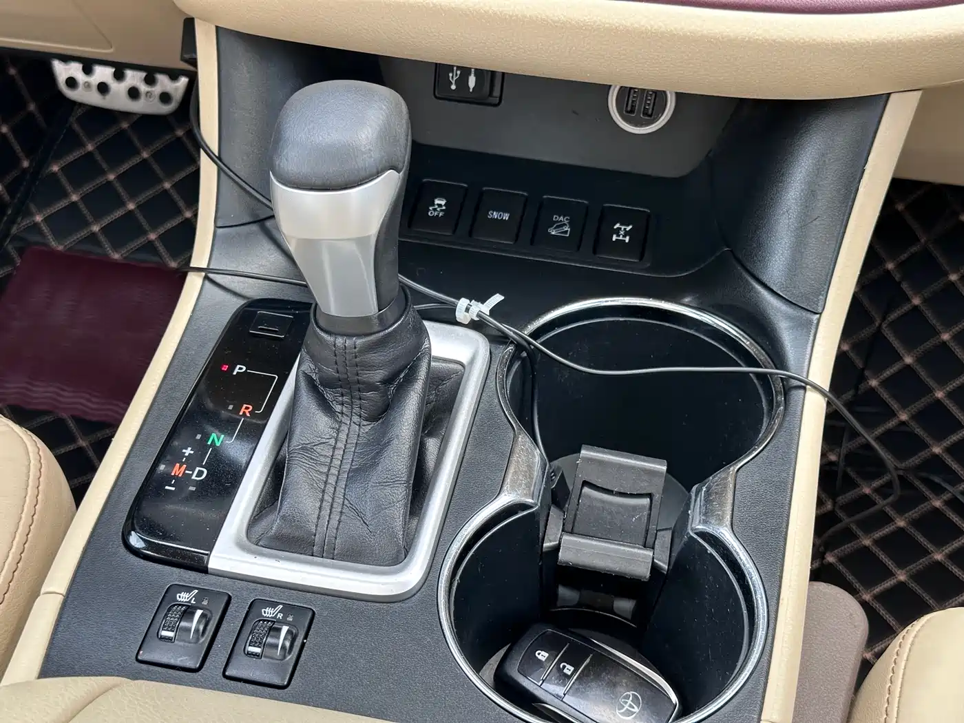 Toyota Highlander 2017 2.0T 4WD Premium 7-Seater фото 22