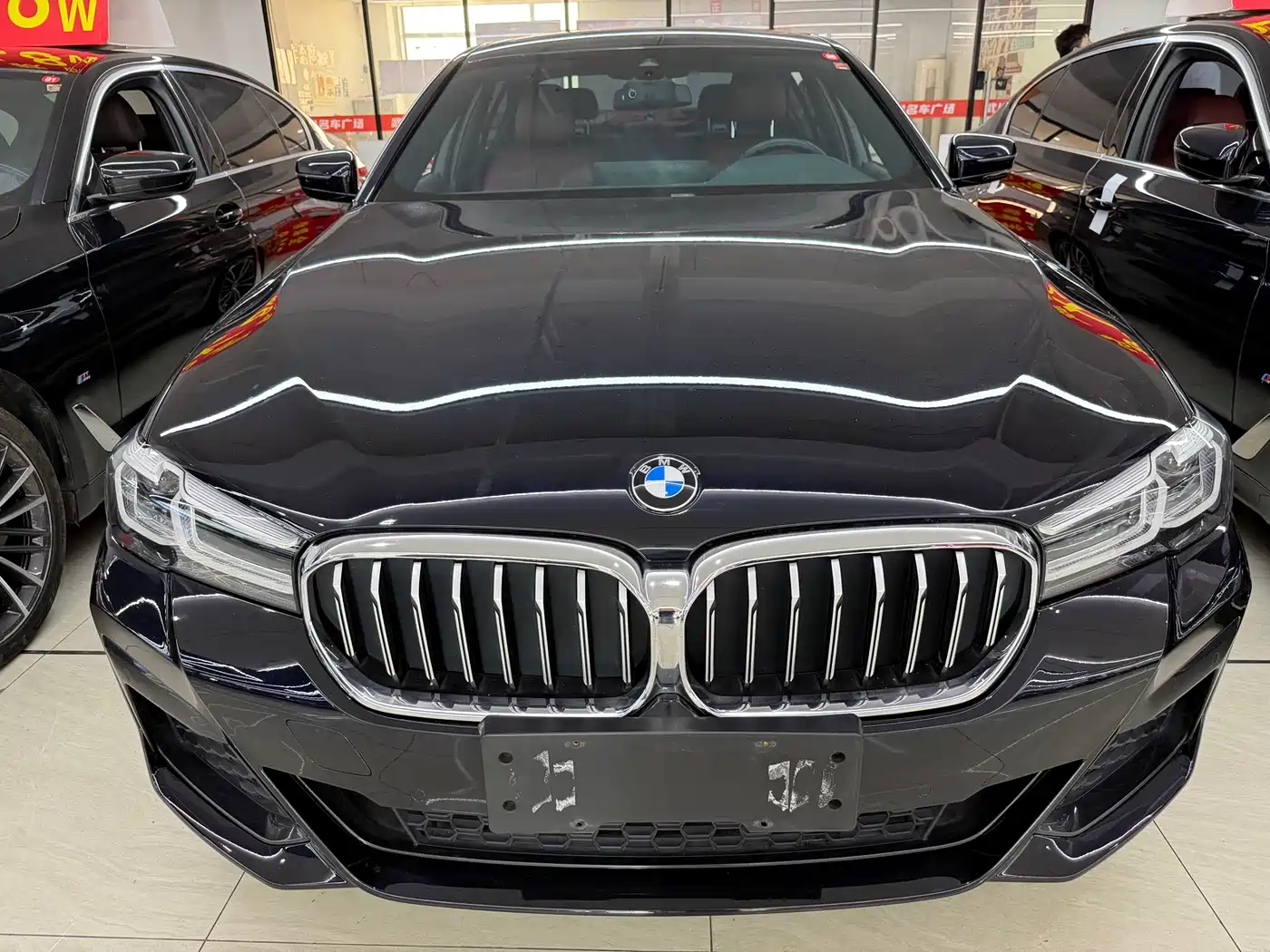 BMW 5 Series 2022 530Li Leading M Sport Package