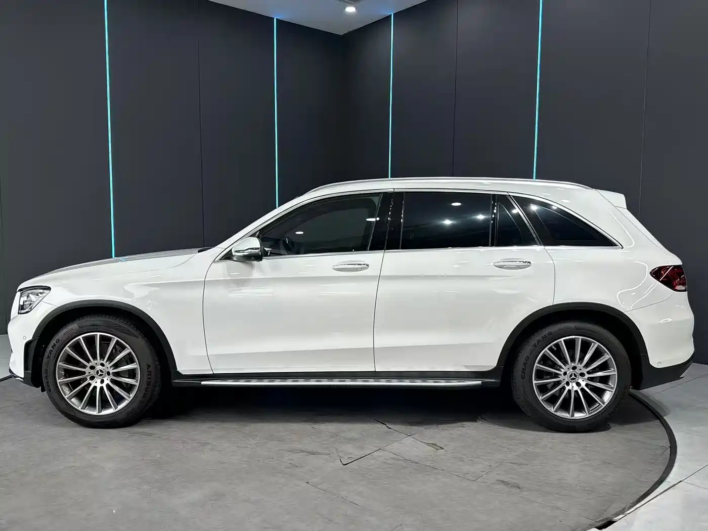 Mercedes-Benz GLC 2021 GLC 300 L 4MATIC Sporty фото 4