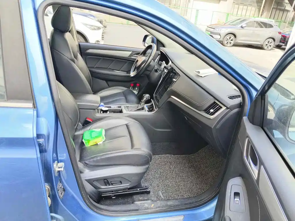 Roewe RX5 2016 2016 20T 2WD Automatic Internet Smart Edition