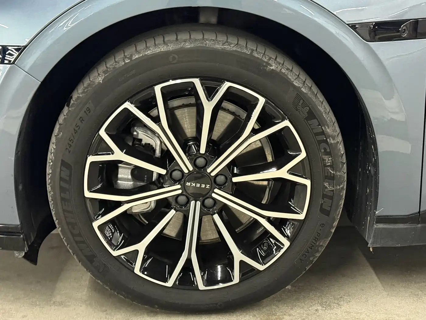 ZEEKR EXTREME KRYPTON 007