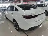 Фото 5 - Geely Geometry A