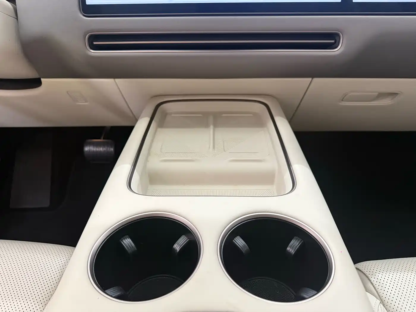 Li Auto Li i8 2025 2025 Standard Edition