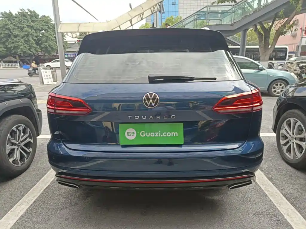 Фото 6 - Volkswagen Touareg