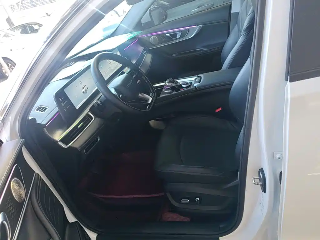 Chery Tiggo 8 PRO 2025 2025 290T 2WD Luxury Edition