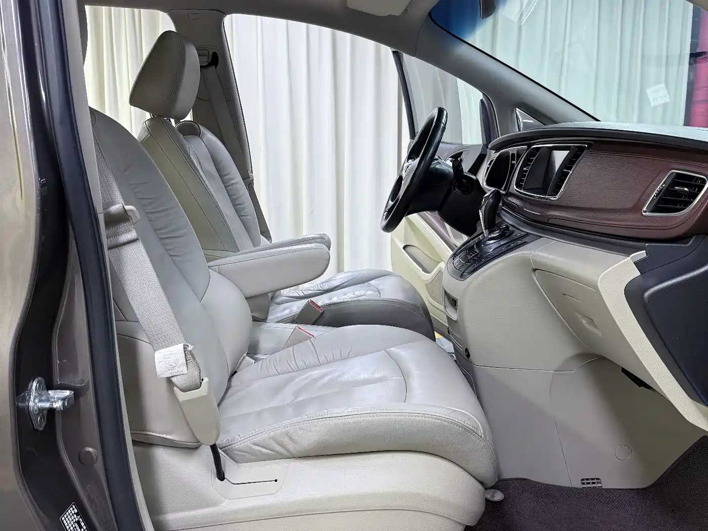 Buick GL8 2017 25S Luxury China V фото 15