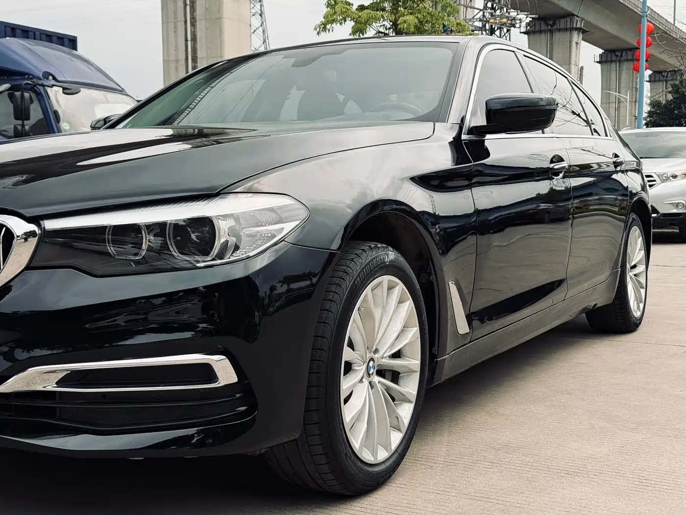 BMW 5 Series 2018 Facelift 530Li Leading Luxury Package фото 14