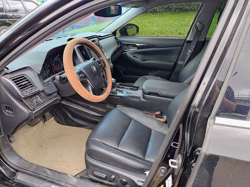 Toyota Crown 2019 2018 2.0T Fashion Edition