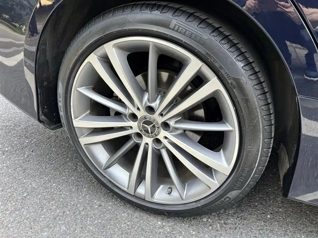 Mercedes-Benz CLS 2020 CLS 300 Dynamic фото 16