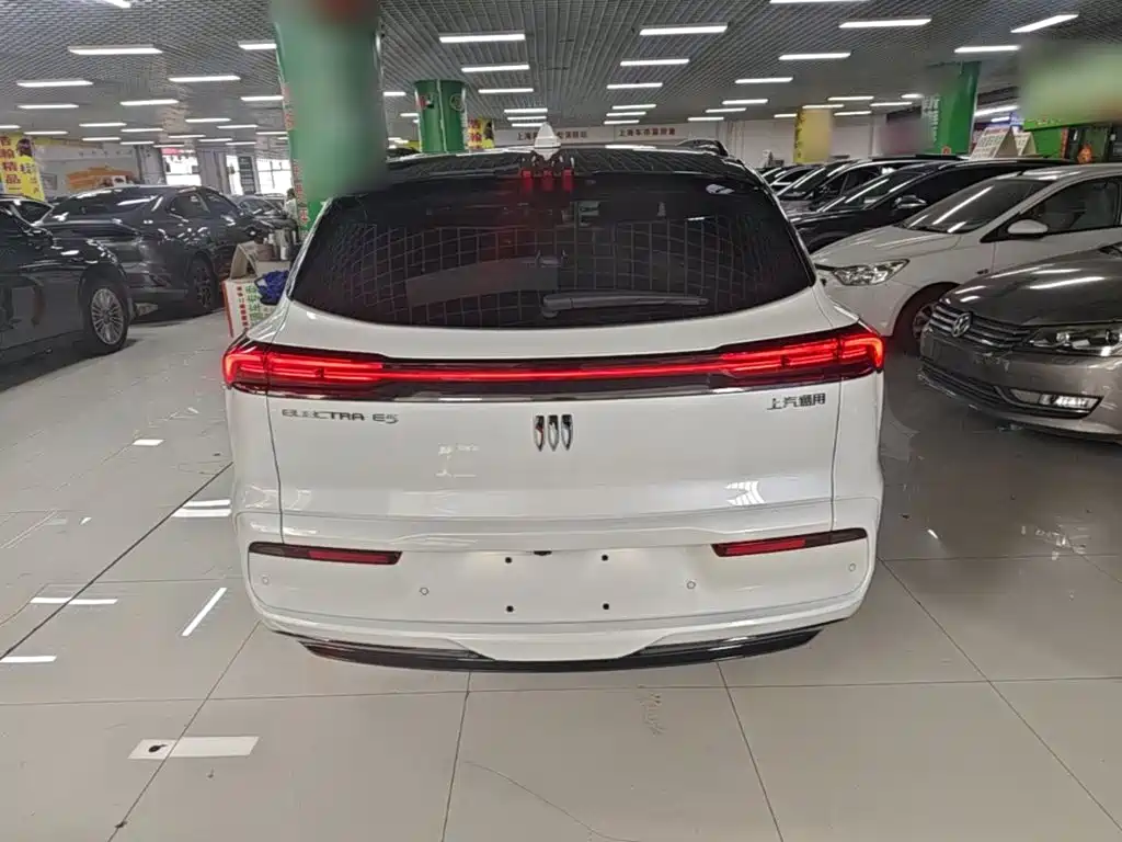 Buick E5 2023 2023 Premium Standard Range Edition