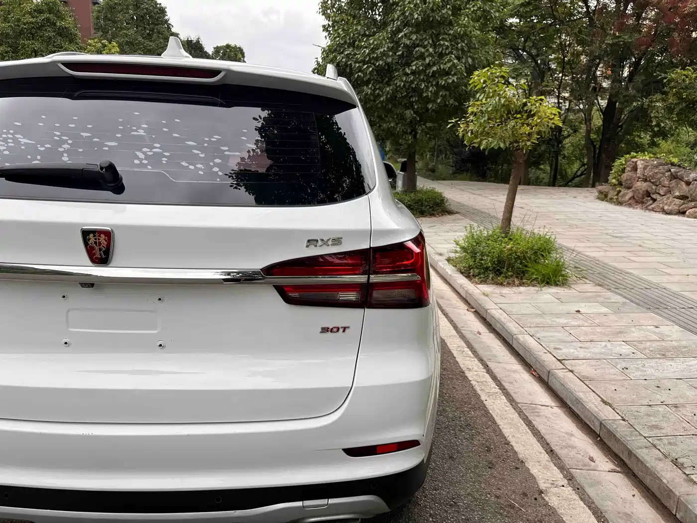 Roewe RX5 2016 2016 30T 2WD Automatic Internet Smart Edition