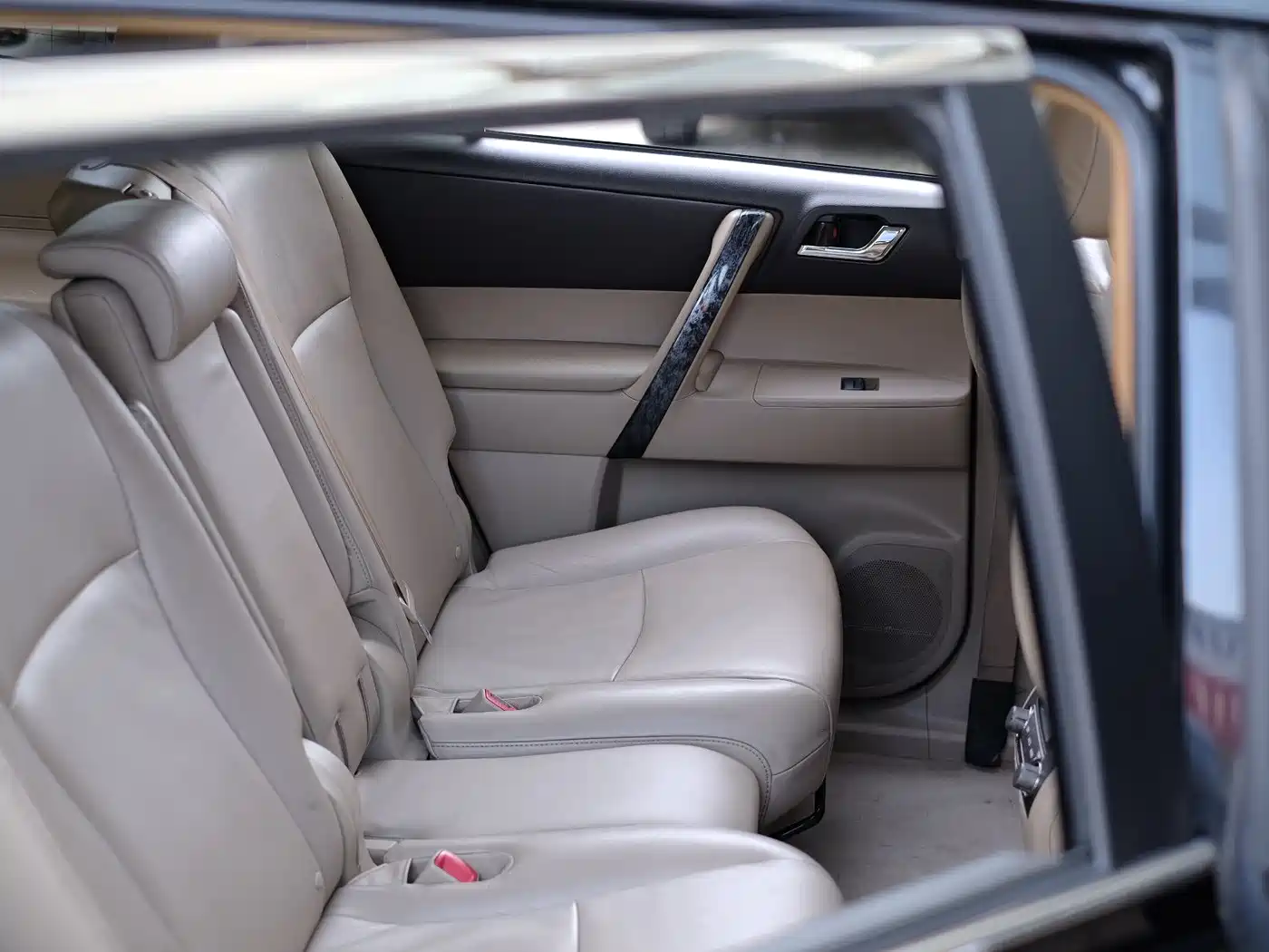 Toyota Highlander 2010 2009 3.5L 4WD 7-seater Luxury Edition