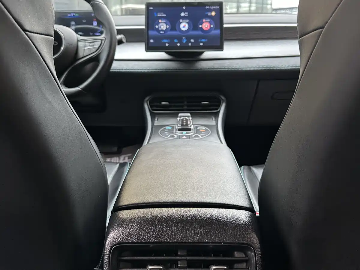 BYD Hai Bao 05 DM-i 2025 DM-i Smart Drive Edition 55KM Luxury фото 11