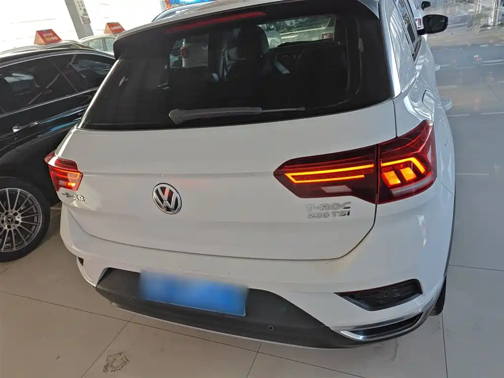 Volkswagen T-ROC 2018 230TSI DSG 2WD Progressive China V фото 5