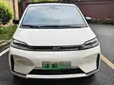 Фото 3 - BYD D1