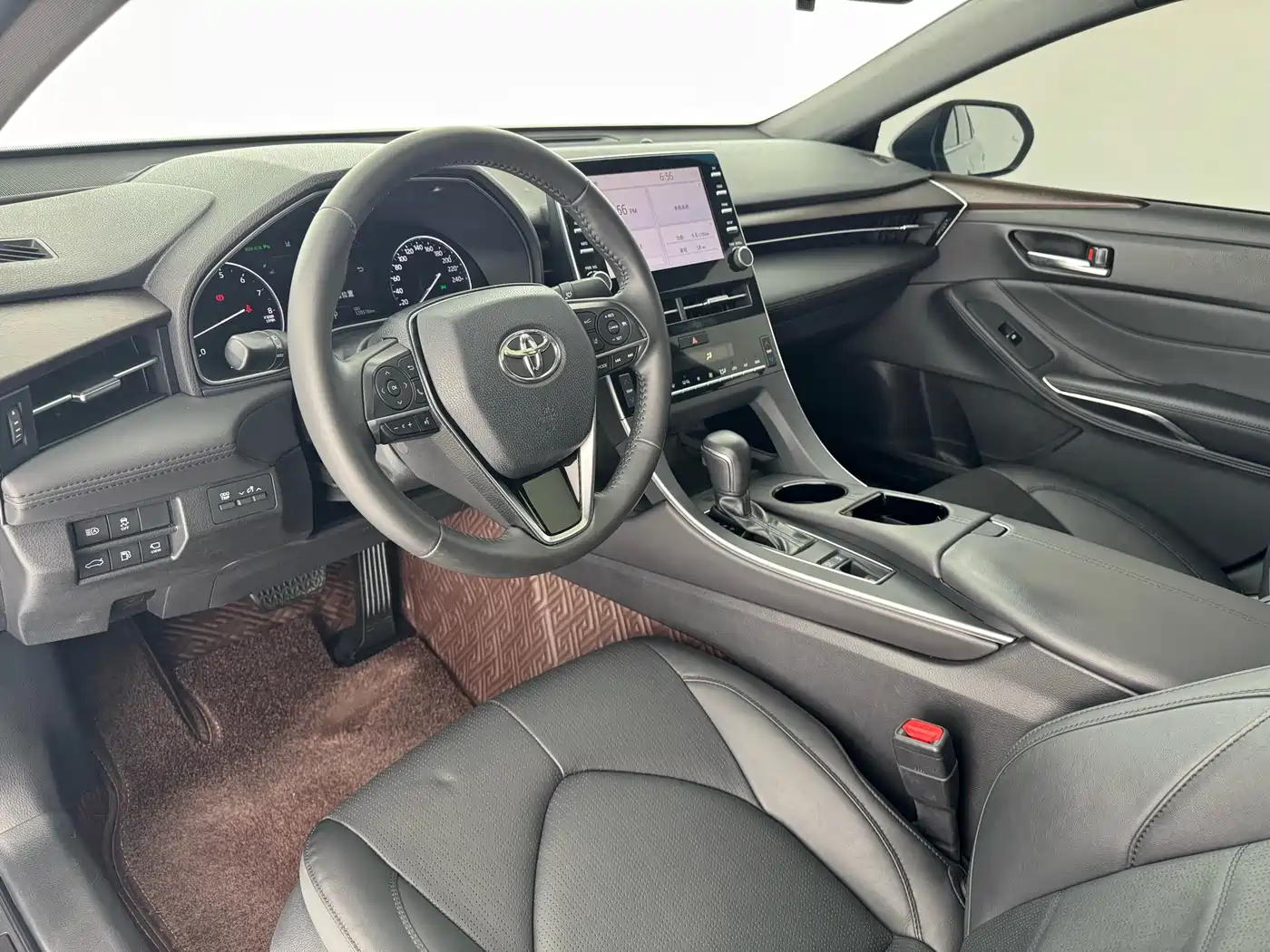Toyota Avalon 2019 2019 2.0L XLE Premium Edition (China VI)