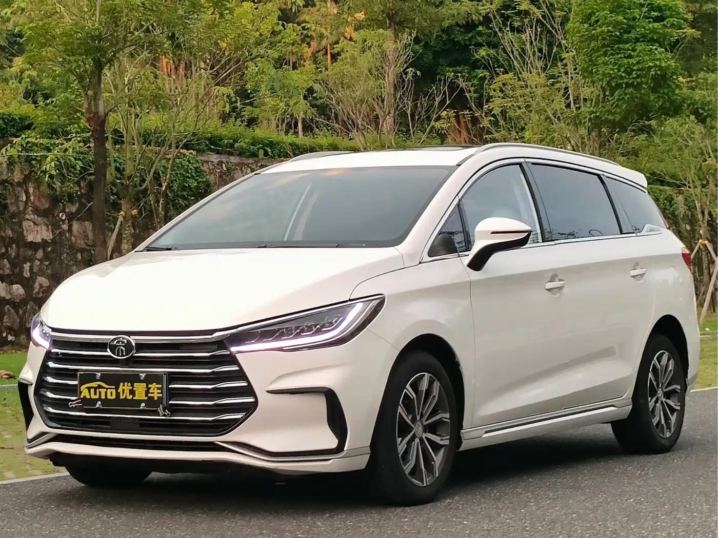 BYD Song MAX 2021 2021 Upgrade 1.5T Automatic Luxury Edition 6-Seater