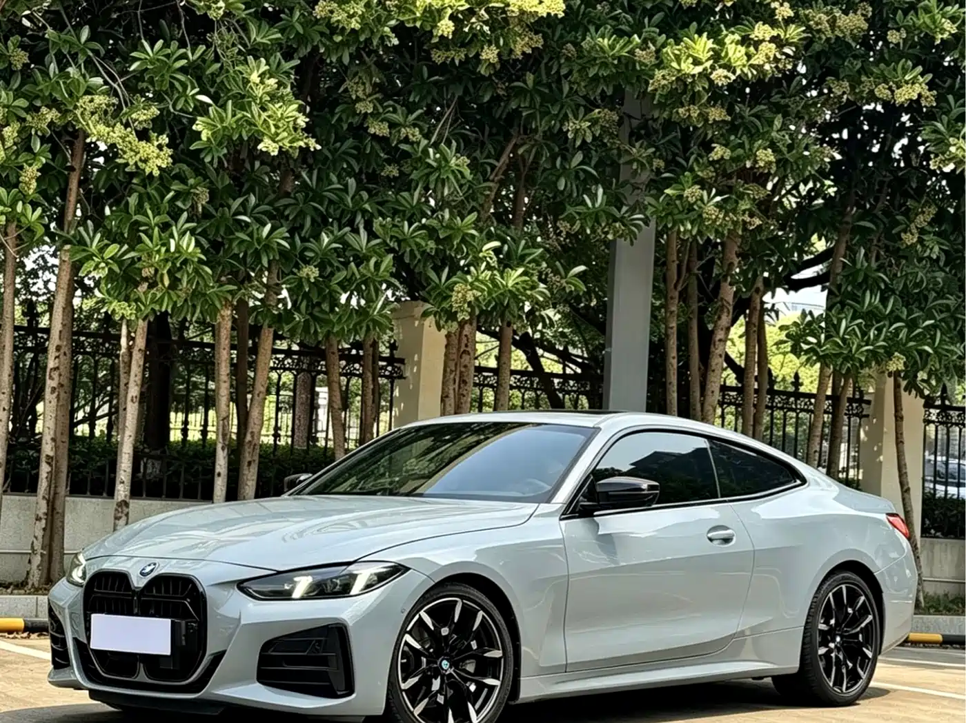 BMW 4 Series 2024 430i M Sport Shadow Edition