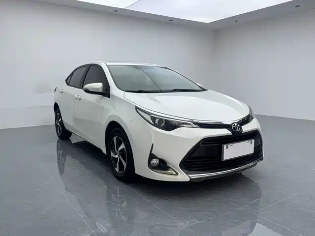 Toyota Levin 2017 Facelift 185T CVT Elite (China V) — фото 3