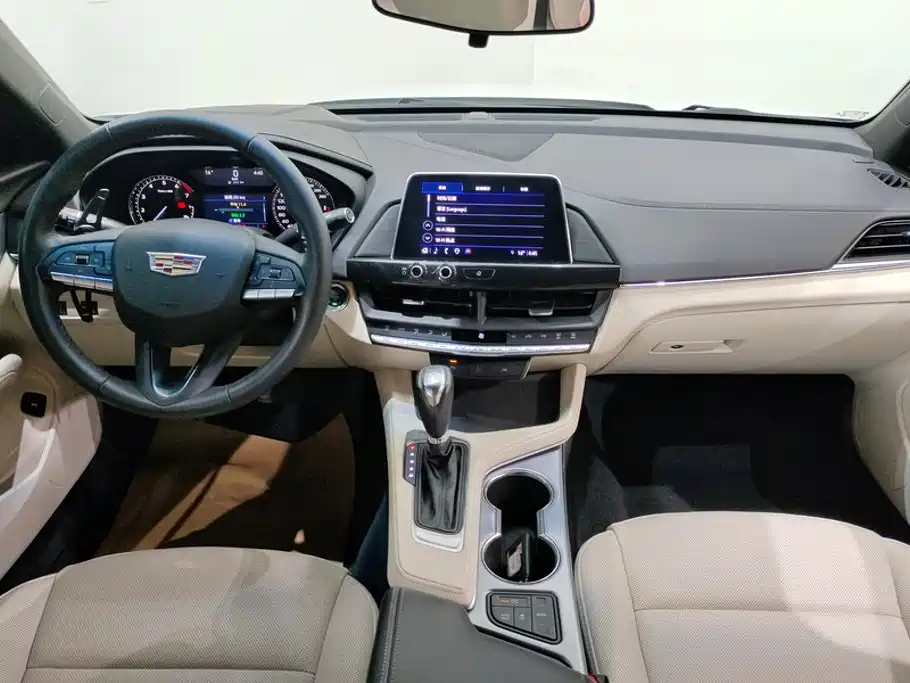 Cadillac CT4 2023 2023 25T Luxury Model
