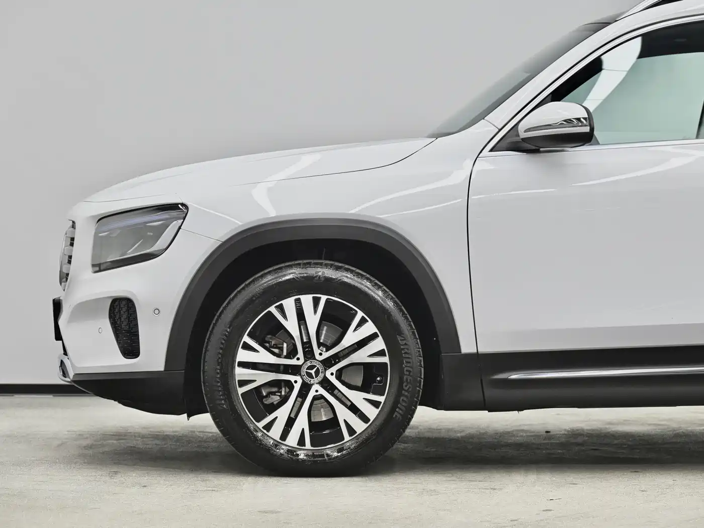 Mercedes-Benz GLB 2024 GLB 220 Dynamic фото 24